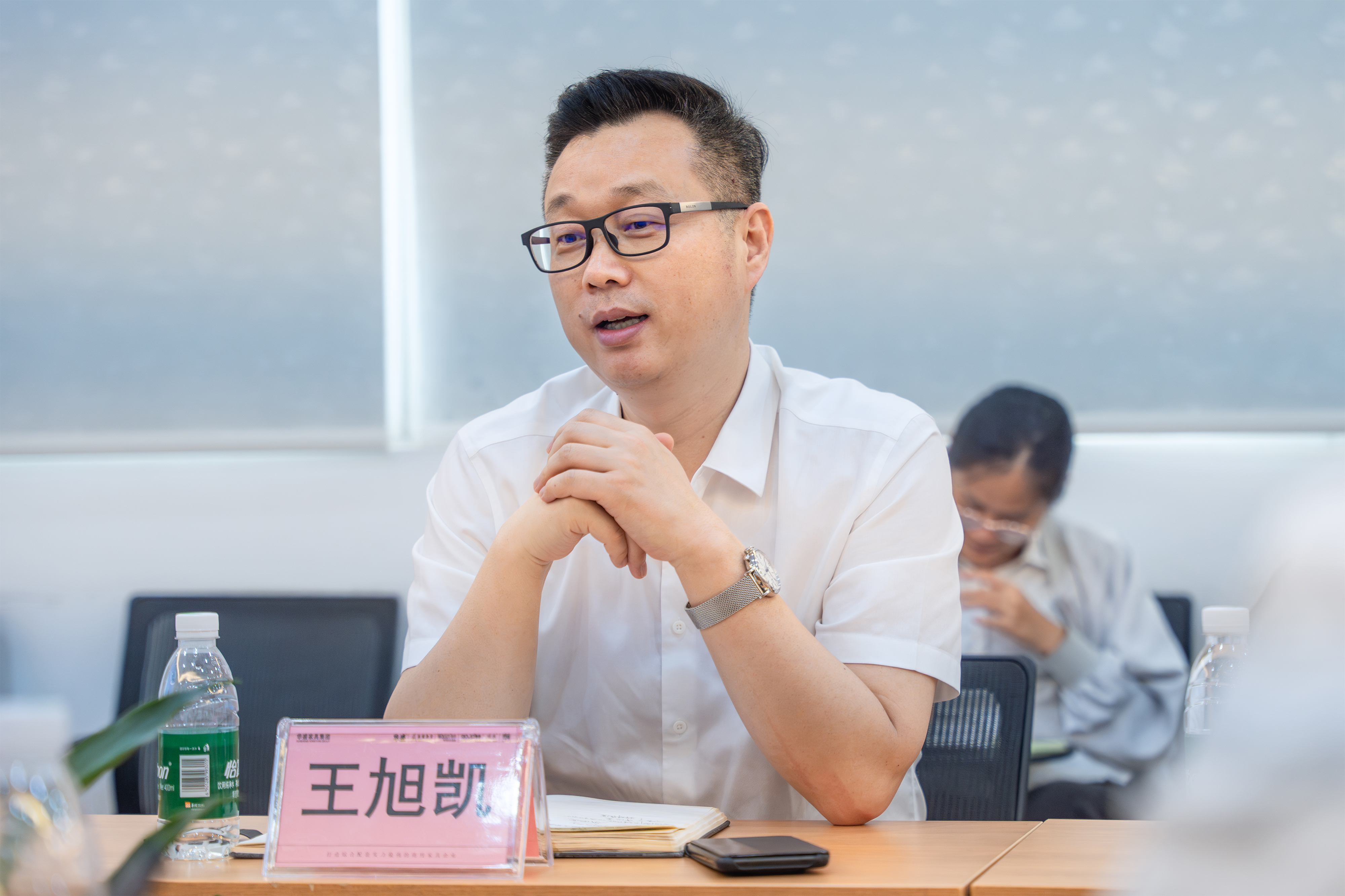 华盛家具集团举行2025年“安全生产月”活动启动仪式 华盛家具集团举行2025年“安全生产月”活动启动仪式