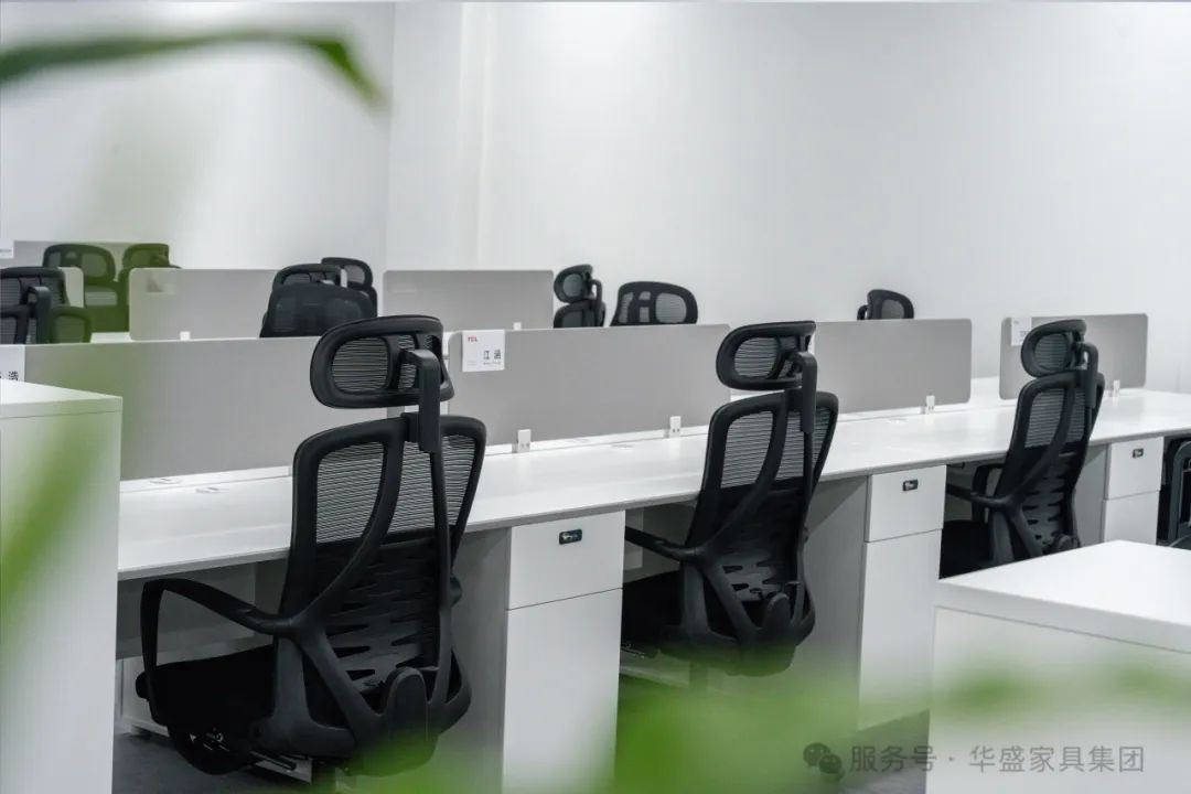 华盛家具集团助力头部企业TCL空调营造高效协作办公空间 华盛家具集团助力头部企业TCL空调营造高效协作办公空间