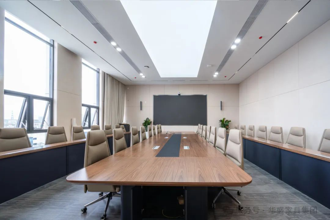 华盛家具集团助力头部企业TCL空调营造高效协作办公空间 华盛家具集团助力头部企业TCL空调营造高效协作办公空间